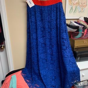 LuLaRoe Lucy Skirt